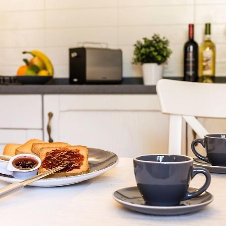 Birkin Apartments カリアリ エクステリア 写真