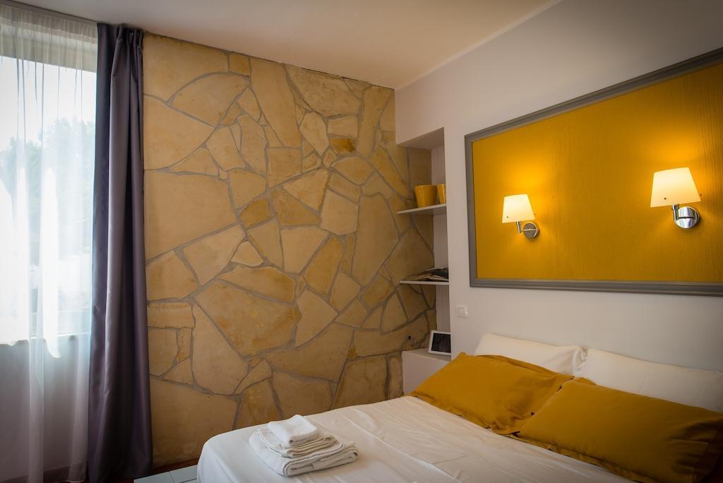 Birkin Apartments カリアリ 部屋 写真