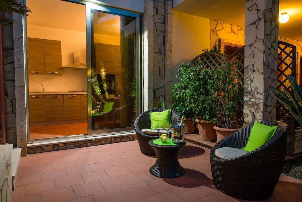Birkin Apartments カリアリ 部屋 写真